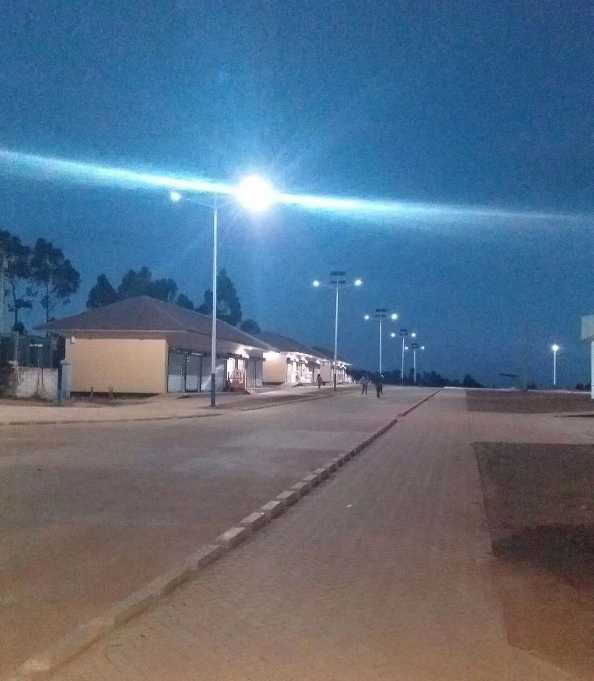 漠河市非洲科特迪瓦太阳能路灯工程
